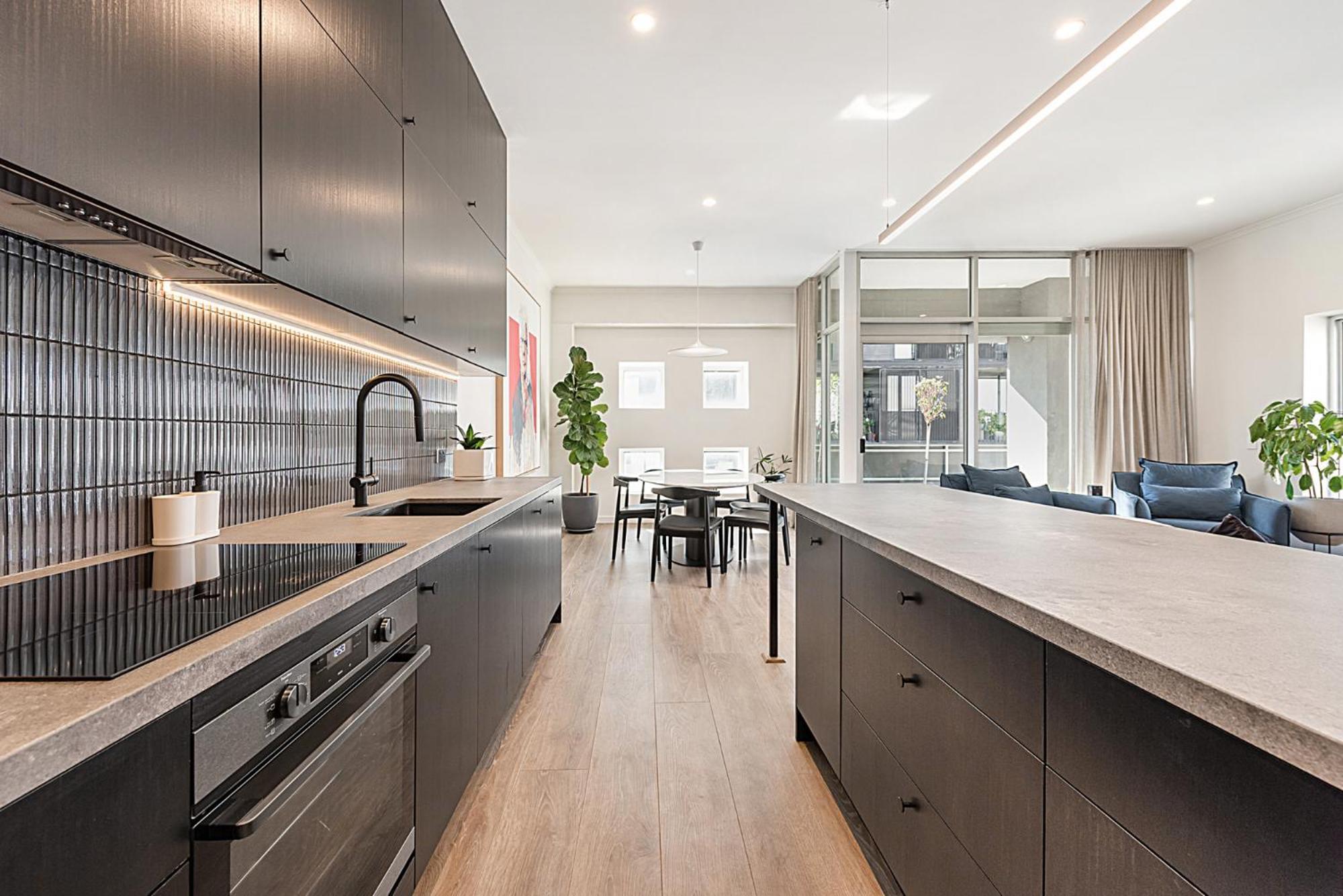 Incredible Balcony Duplex In The Heart Of Fitzroy Melbourne