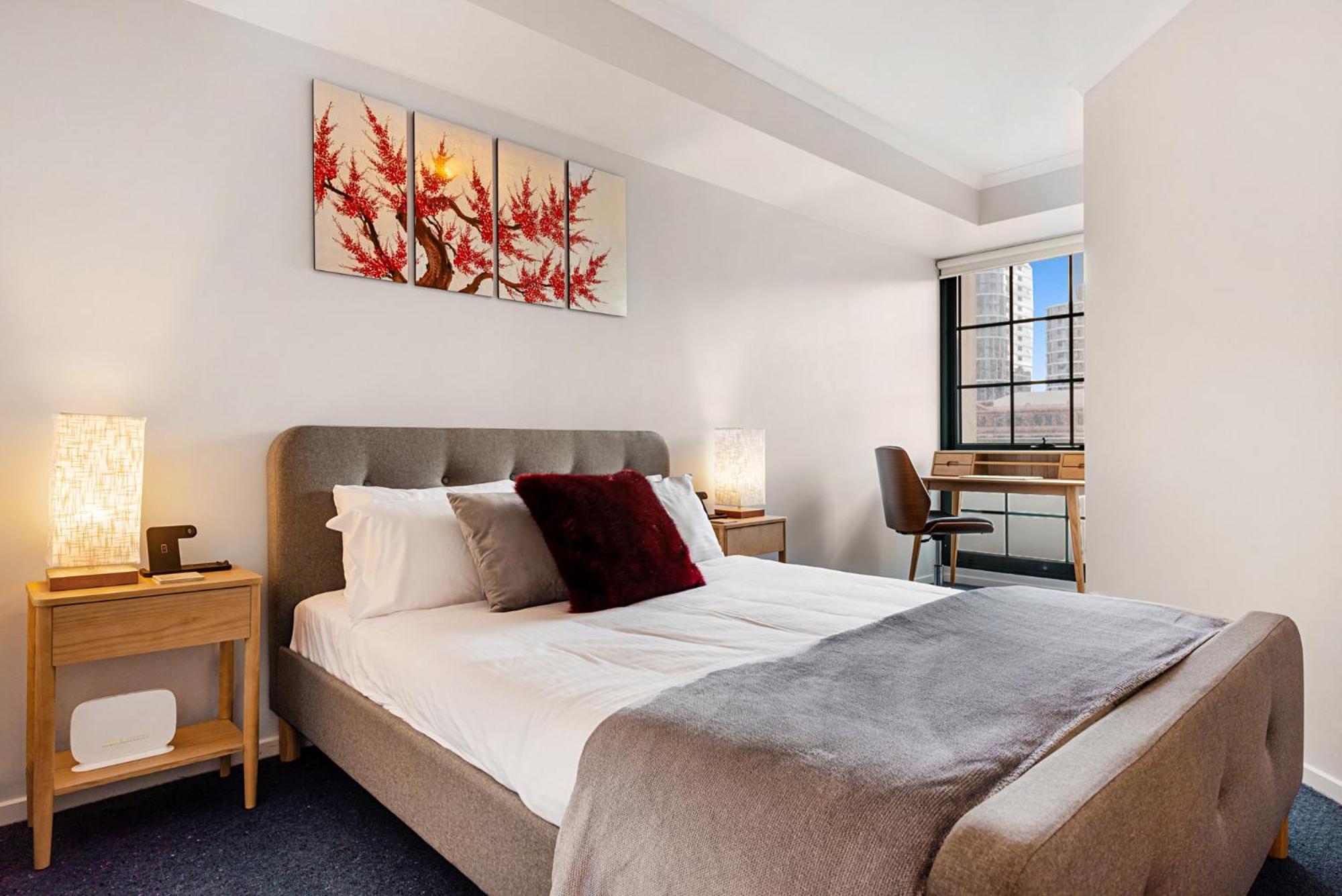 Family Unit With Balcony, Free Trams To Cbd Sights *