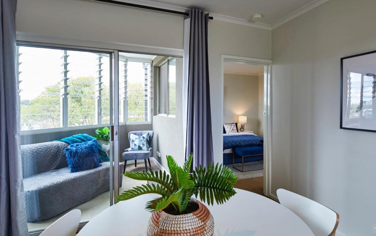 Windsor Prahran Sunny Spacious 1 Bed With Sunroom * Melbourne