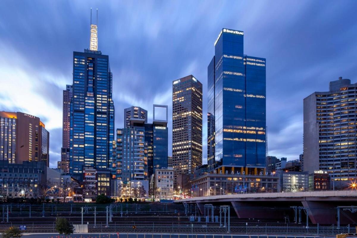 Apartment Windsor Prahran Sunny Spacious 1 Bed With Sunroom Melbourne