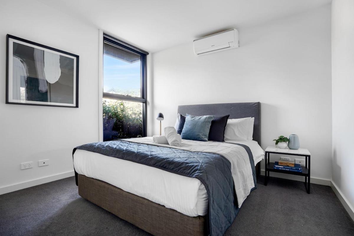 Contemporary 2br Up & Down Townhouse In Brunswick * Melbourne