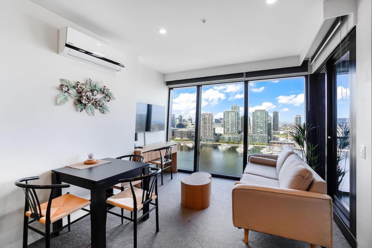 Marina Tower - 21st Floor With Beautiful View * Melbourne