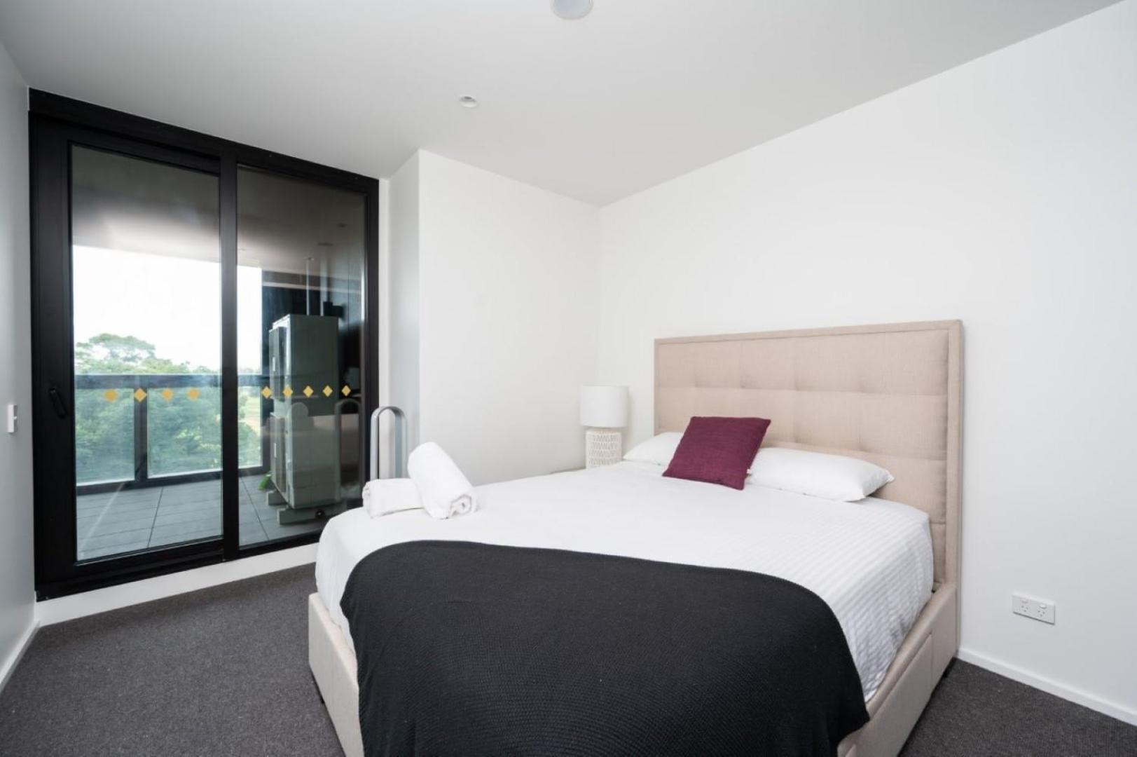 Luxury 4 Bed - Pool And Parking * Melbourne