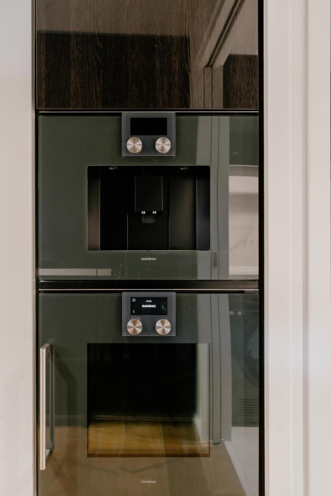 Apartment Luxury 4 Bed - Pool And Parking Melbourne