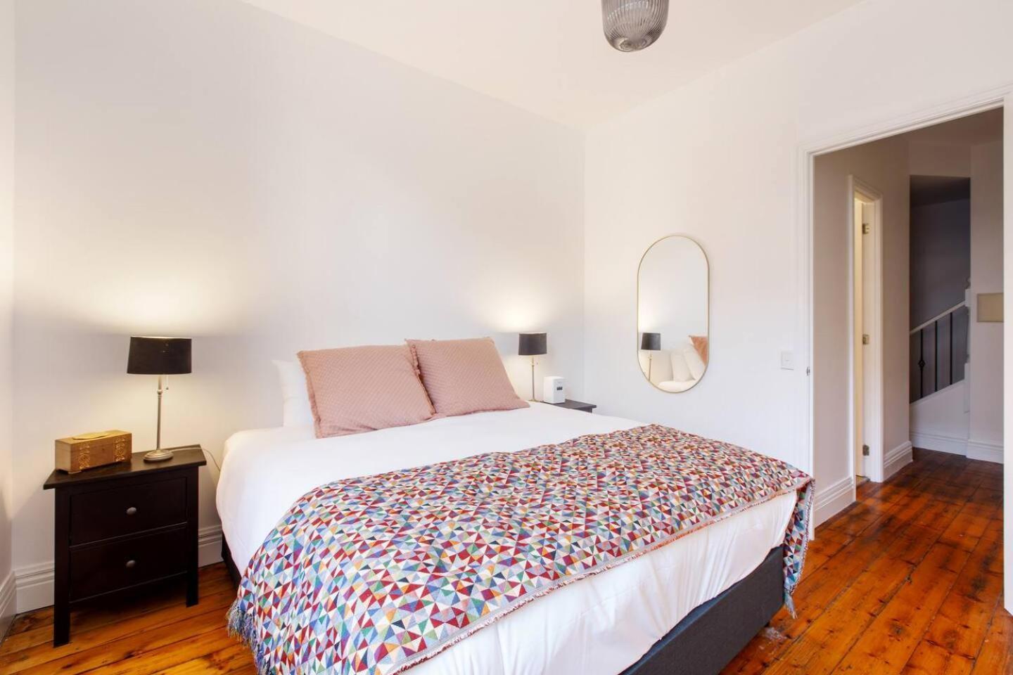 Flinders Find - A Spacious Haven For Couples Apartment Melbourne