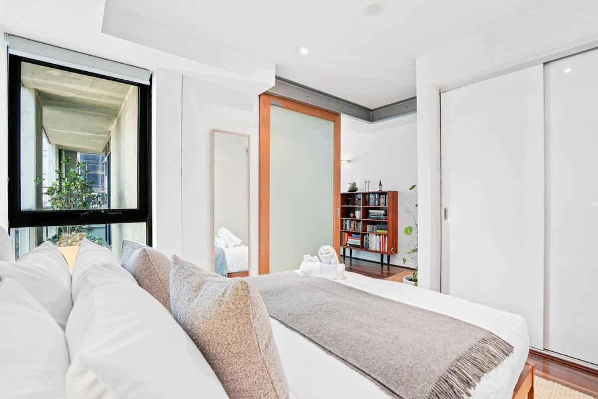Sophistication On Spencer 2br Apartment+gym+pool *