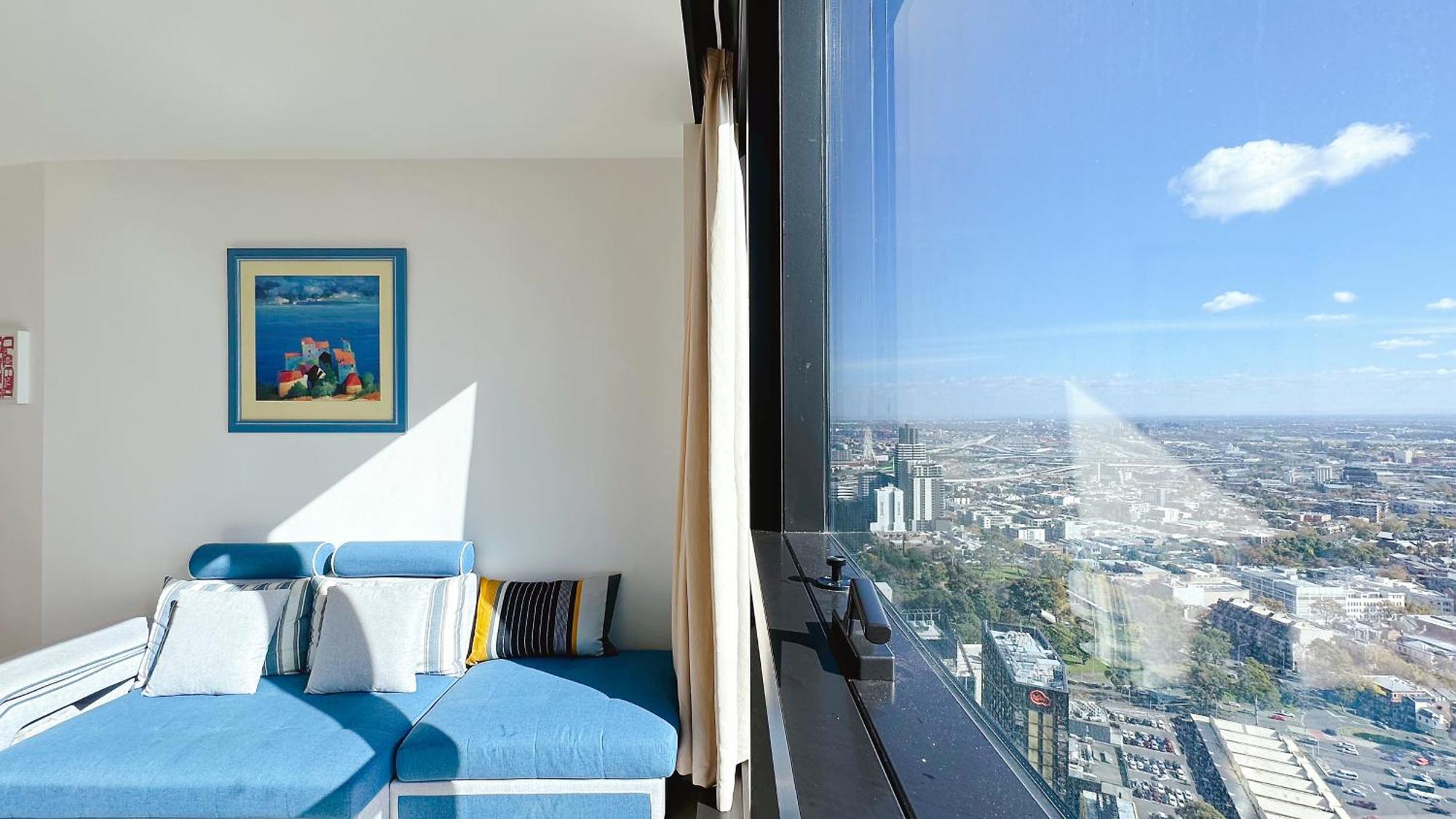 Queens Place L45 By Goodlive * Melbourne