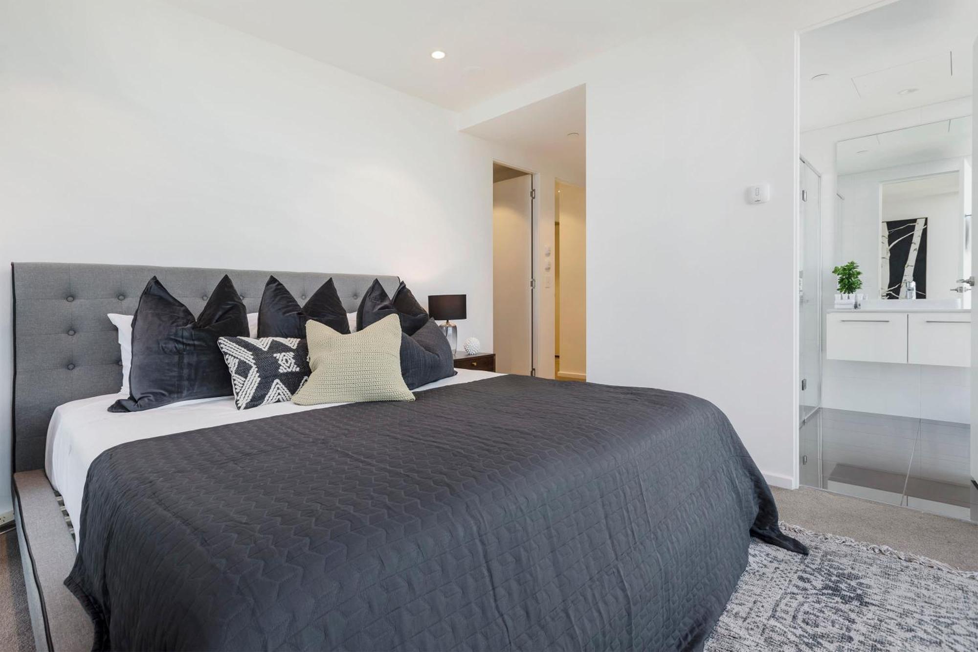 Vaquay Blanc In Southbank Holiday home