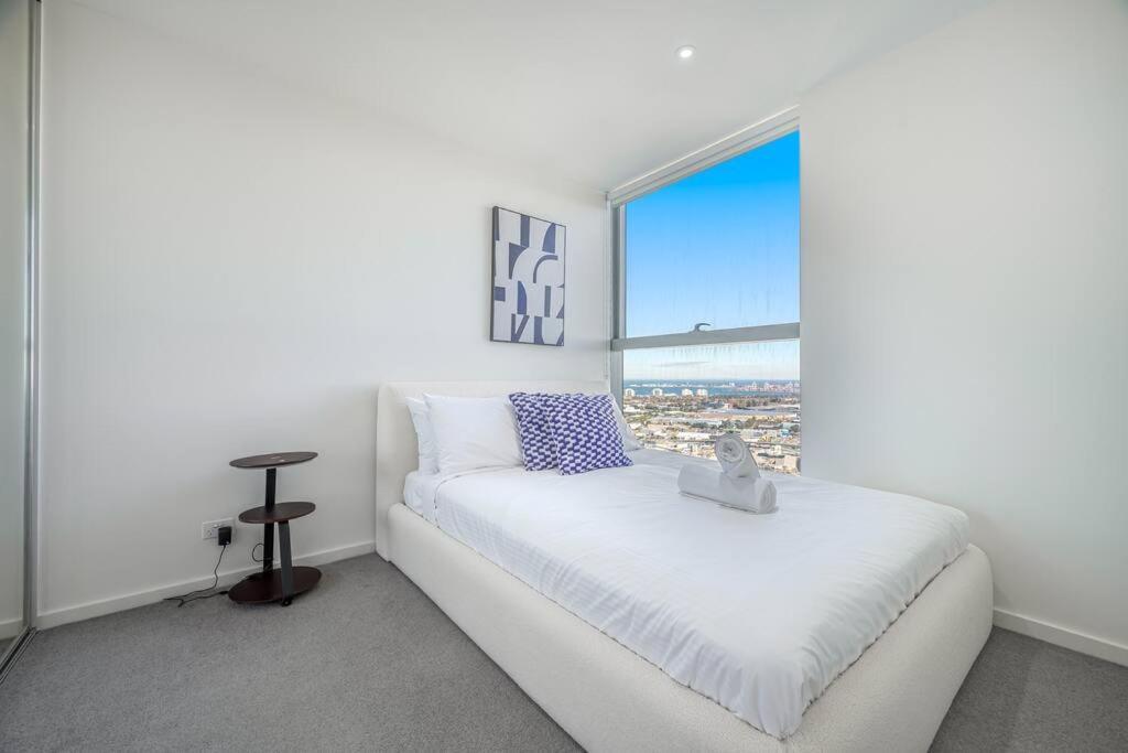Inner Comforts Bay Views 1b1b1c 2-beds *
