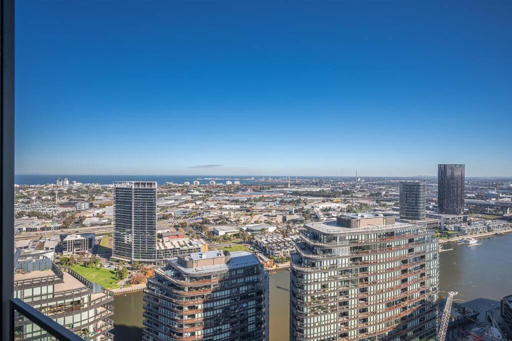 Inner Comforts Bay Views 1b1b1c 2-beds Apartment *