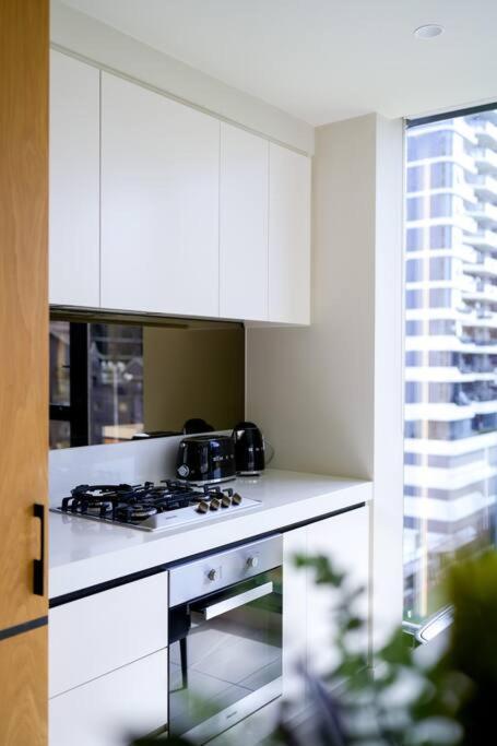 South Yarra Boutique - & Parking Apartment *