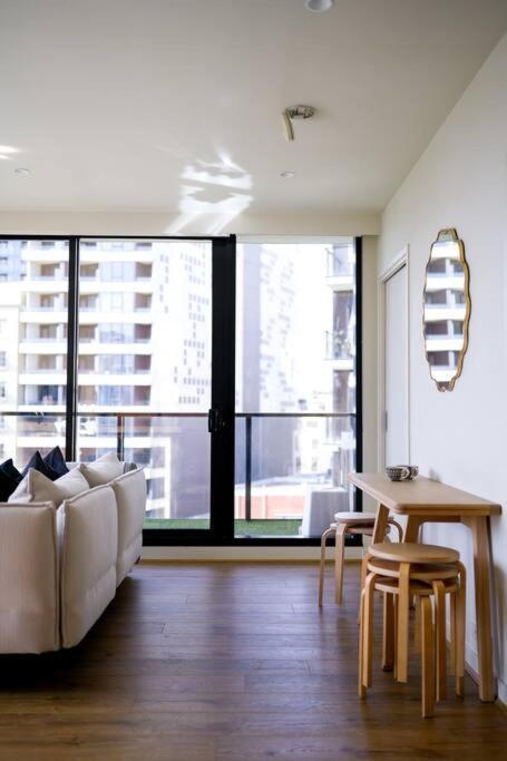 South Yarra Boutique - & Parking