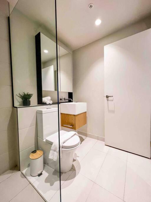 South Yarra Boutique - & Parking *