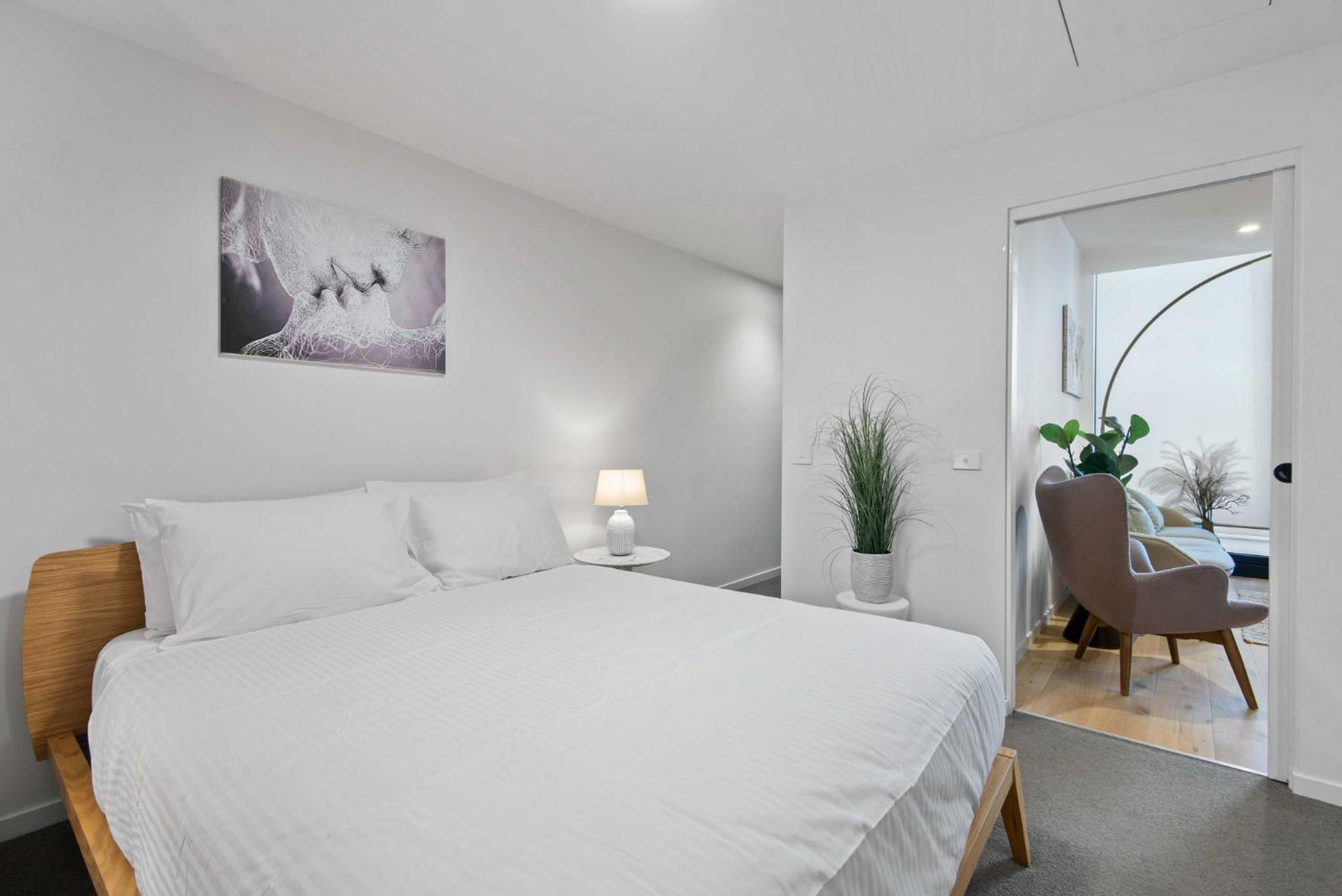 Sleek 1-bed Near Alfred Park