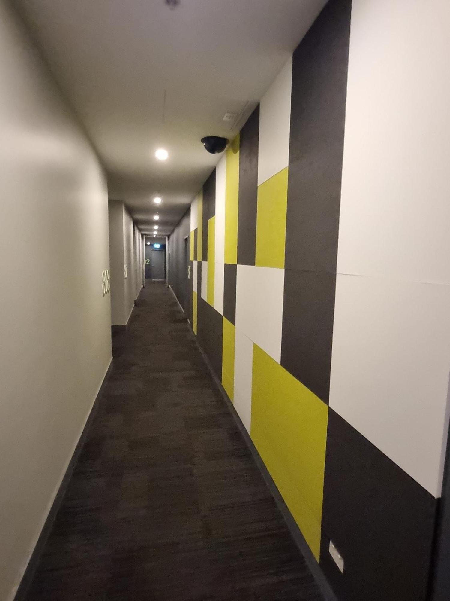 Apartment Pleasant On Collins Melbourne