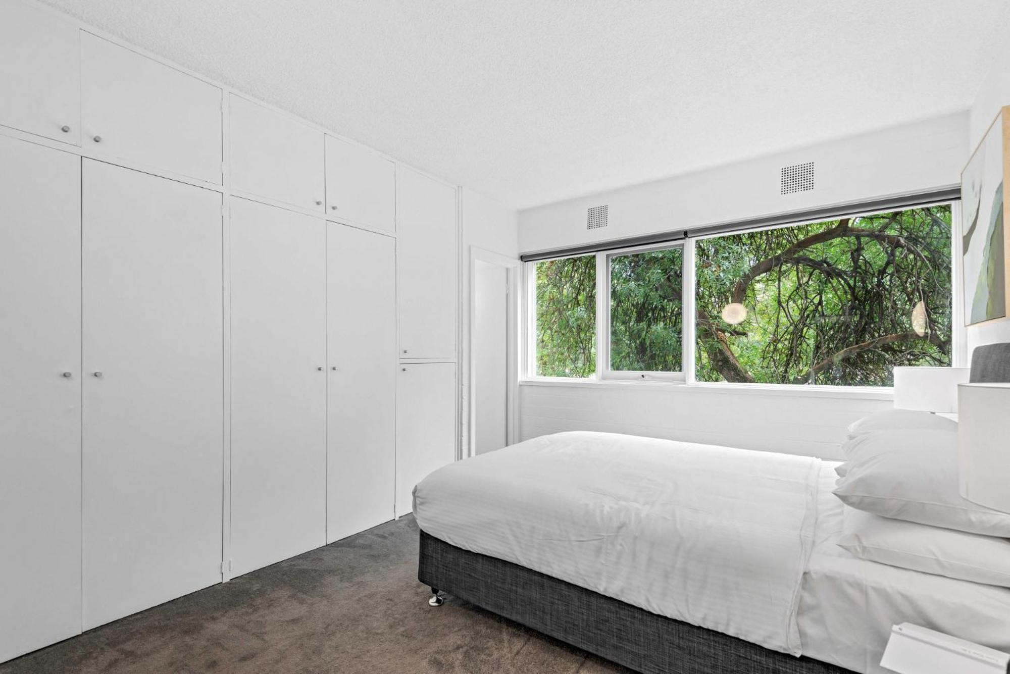 Apartment Sublime 1-bed By Royal Park *