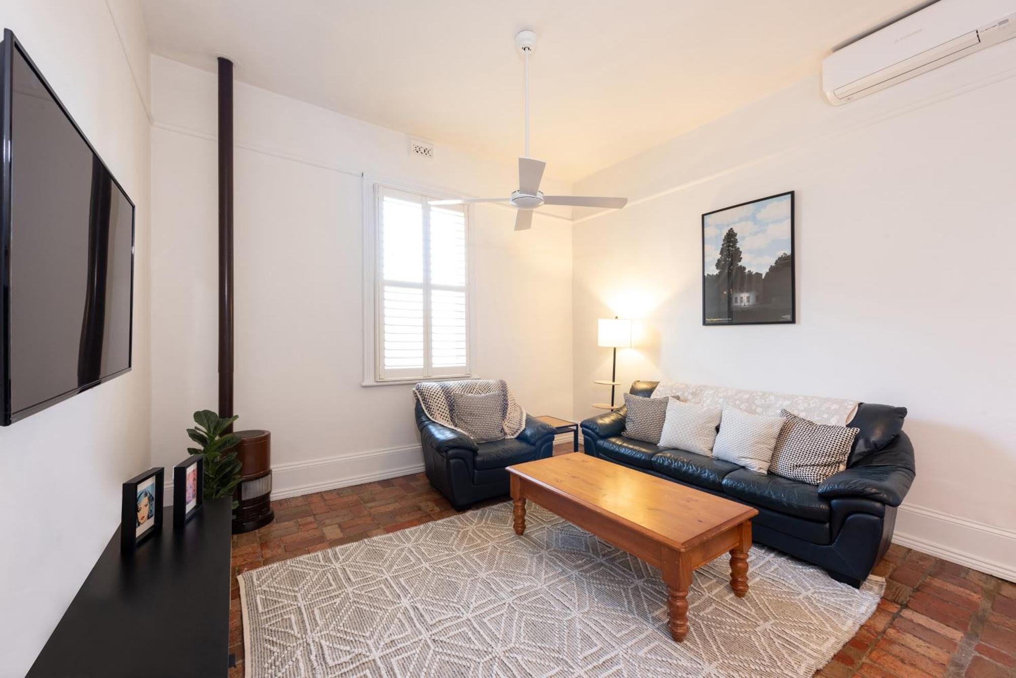 Renovated 2b 1b Victorian House In Princes Hill Melbourne