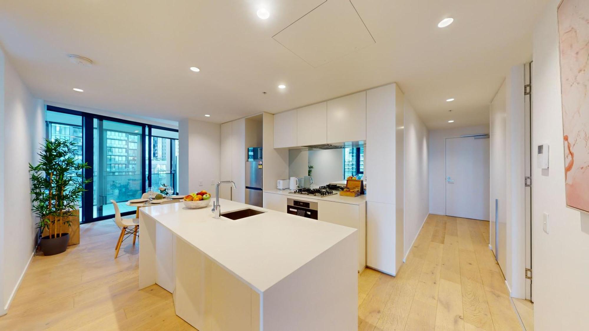 Apartment Square *