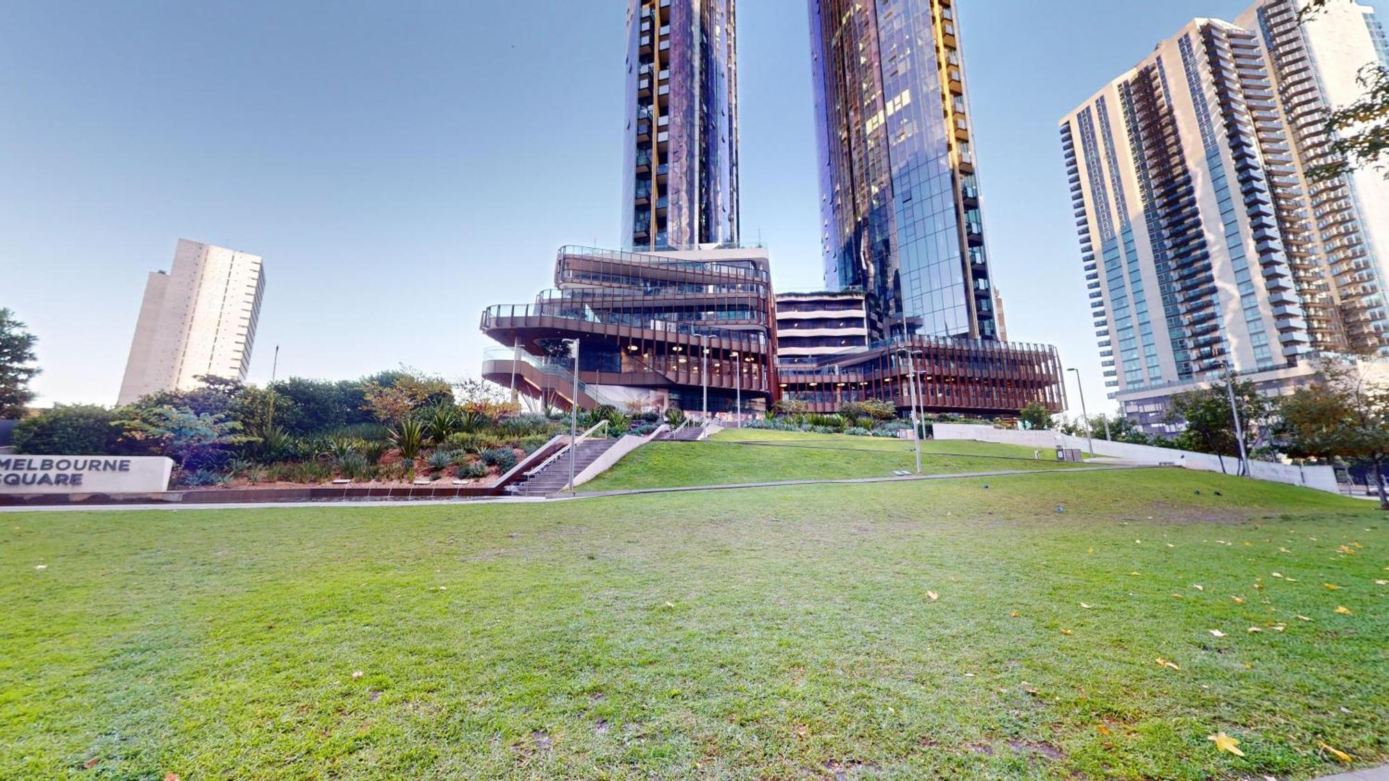 Astra Southbank Square Apartment