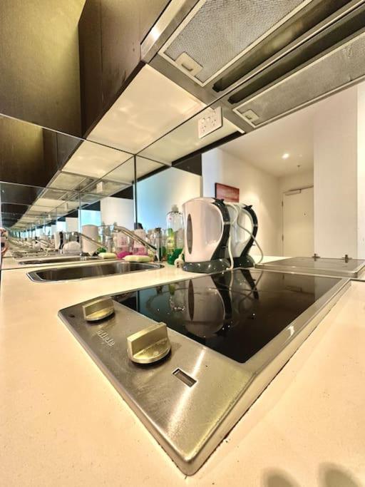 Apartment Modern 1br West Gateway Melbourne