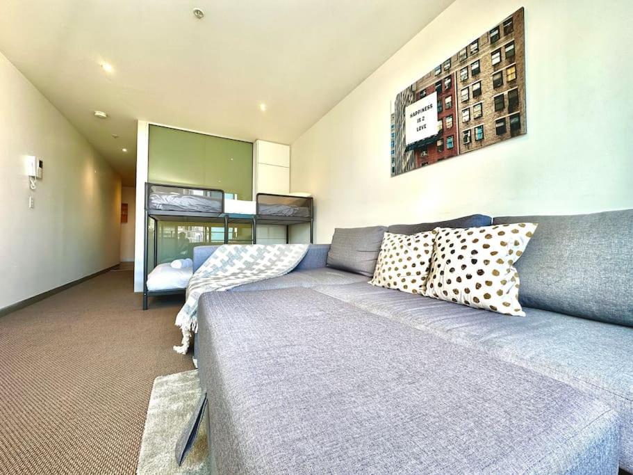 Apartment Modern 1br West Gateway Melbourne