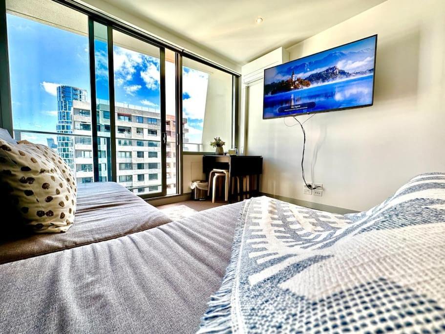 Modern 1br West Gateway Apartment