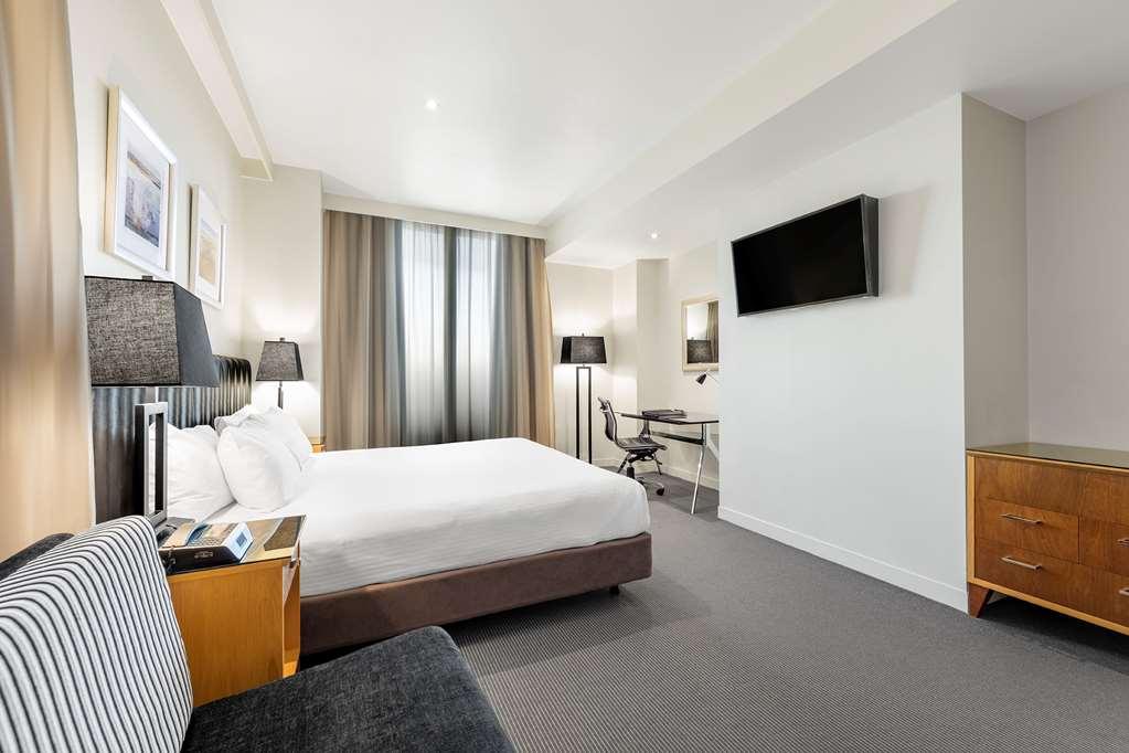Hotel Radisson On Flagstaff Gardens *