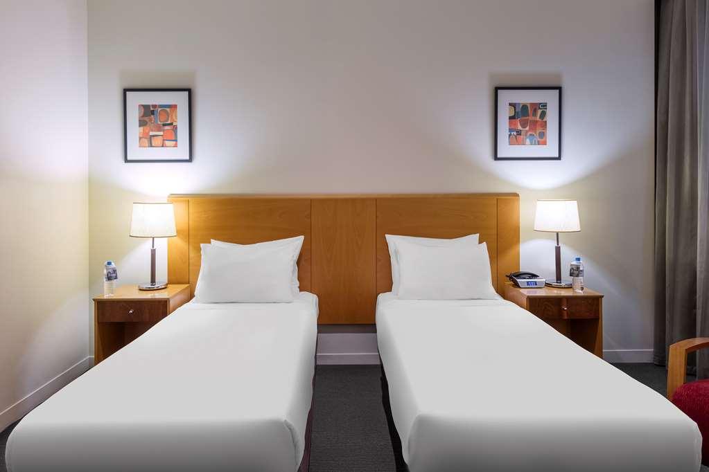 Radisson On Flagstaff Gardens