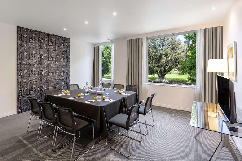 Radisson On Flagstaff Gardens * Melbourne