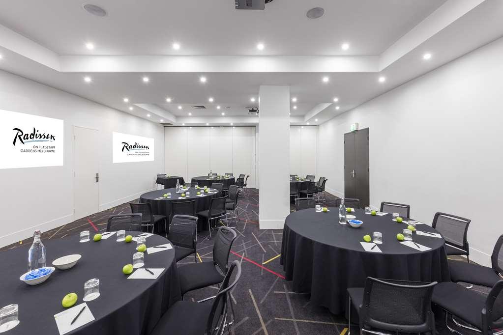Radisson On Flagstaff Gardens