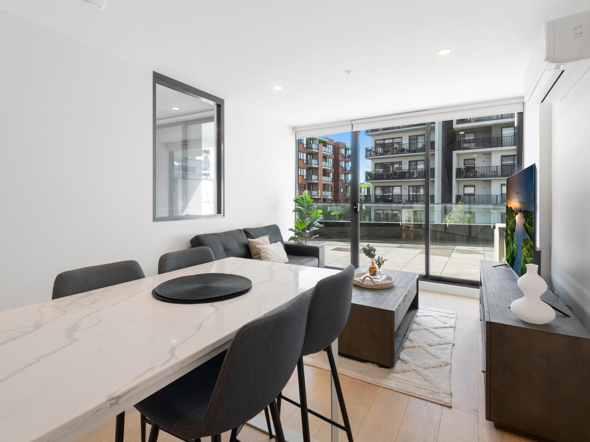 Peaceful 1-bed Unit With A Spacious Balcony Apartment Melbourne
