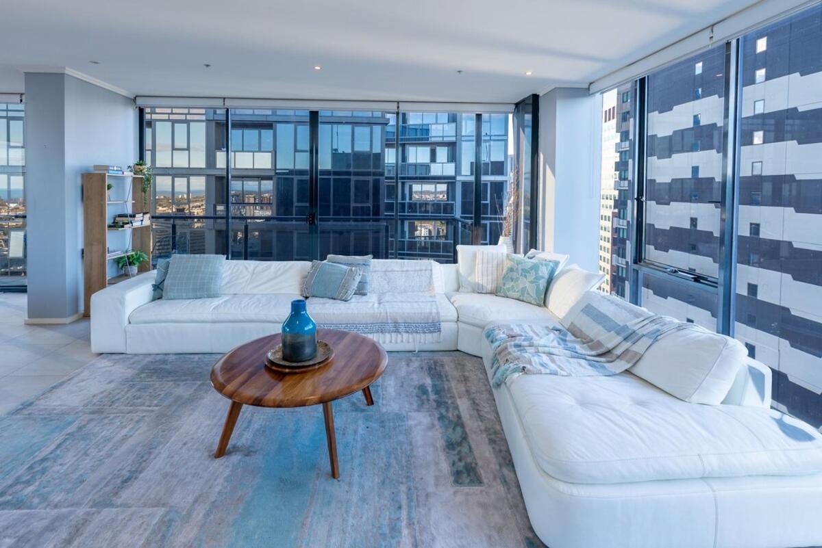 Perfect 4 Bedroom Penthouse Close To Casino Melbourne