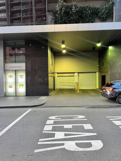 Luxury 2b2b 2 Tandem Carparks Prima Pearl Southbank Next To Casino & City Apartment
