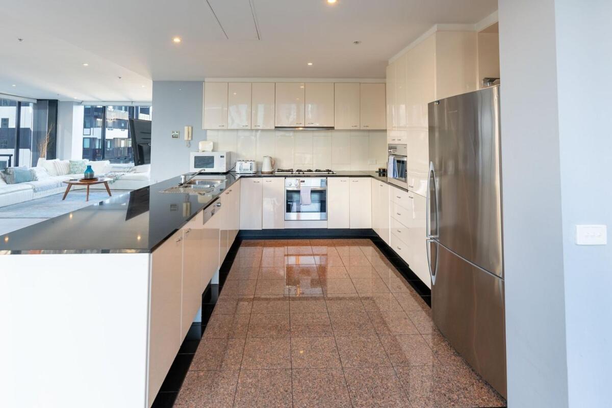 Perfect 4 Bedroom Penthouse Close To Casino