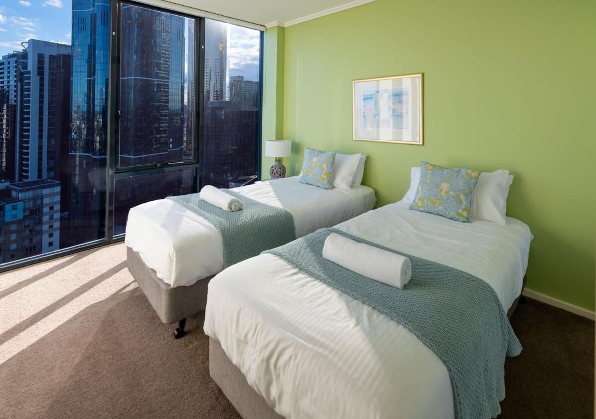 Perfect 4 Bedroom Penthouse Close To Casino Melbourne