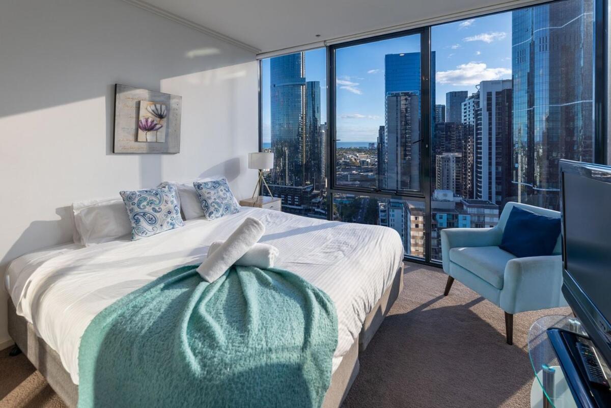 Perfect 4 Bedroom Penthouse Close To Casino Apartment
