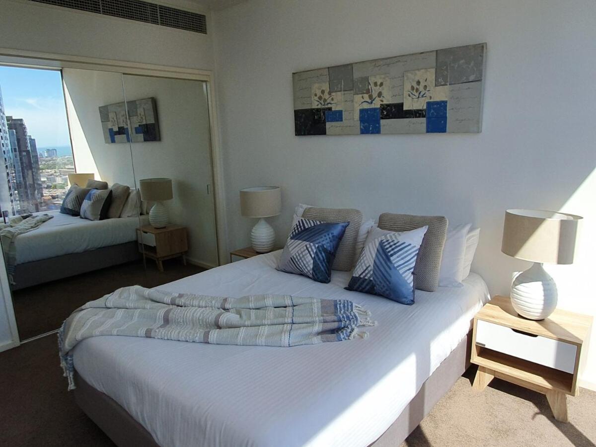 Perfect 4 Bedroom Penthouse Close To Casino Apartment Melbourne