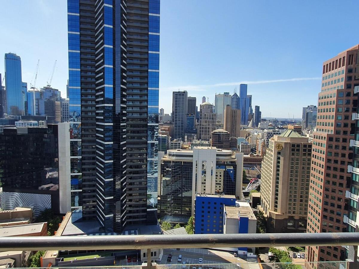 Perfect 4 Bedroom Penthouse Close To Casino Apartment *