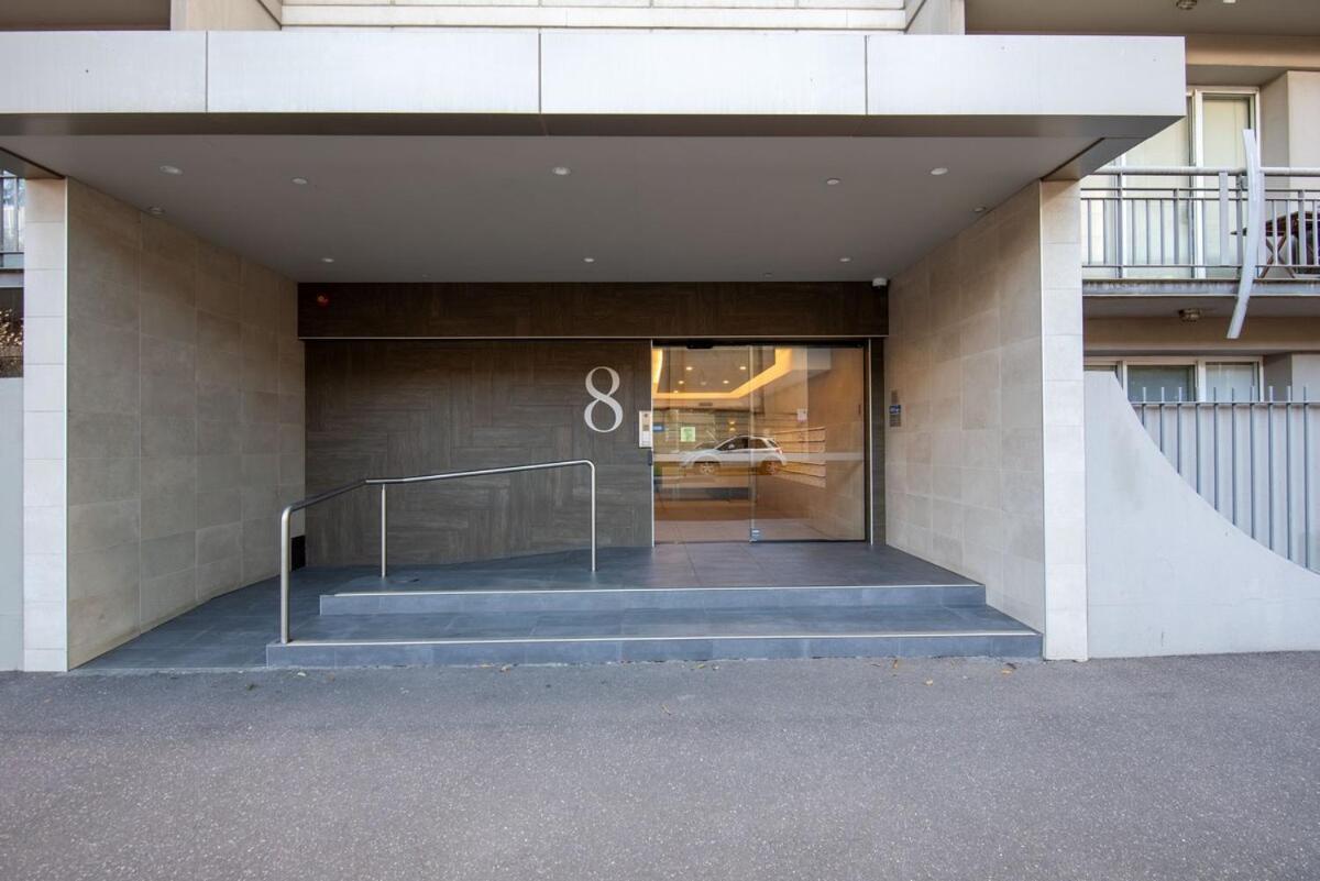 Apartment Large Bright 4 Bdrm Southbank