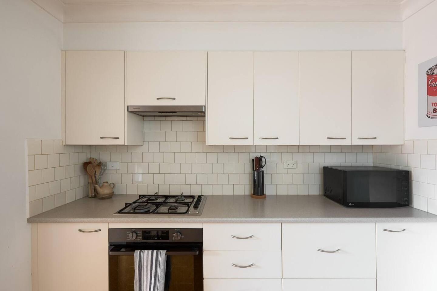 King William Terrace - Classic Fitzroy Style *