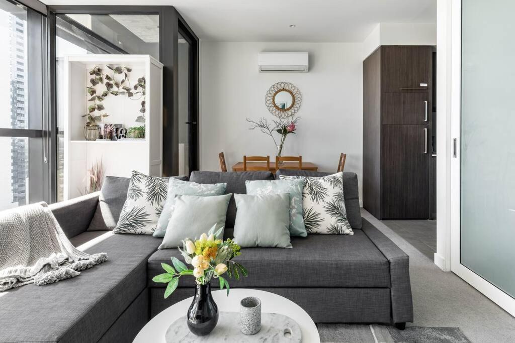 Apartment Elegant And Well-appointed Near Attractions In The Cbd *