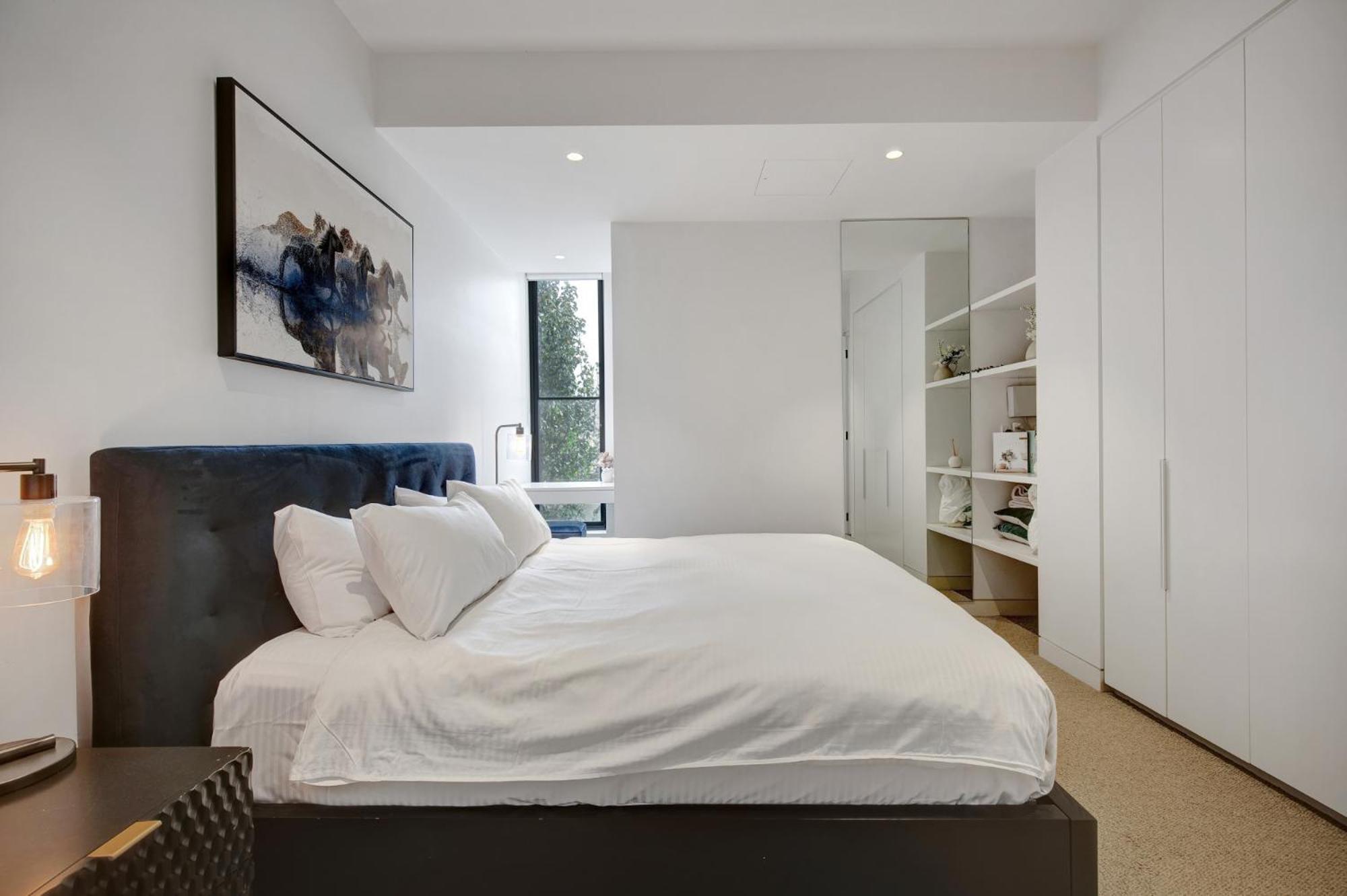 Deluxe 2-bed Toorak With Alfresco Dining * Melbourne
