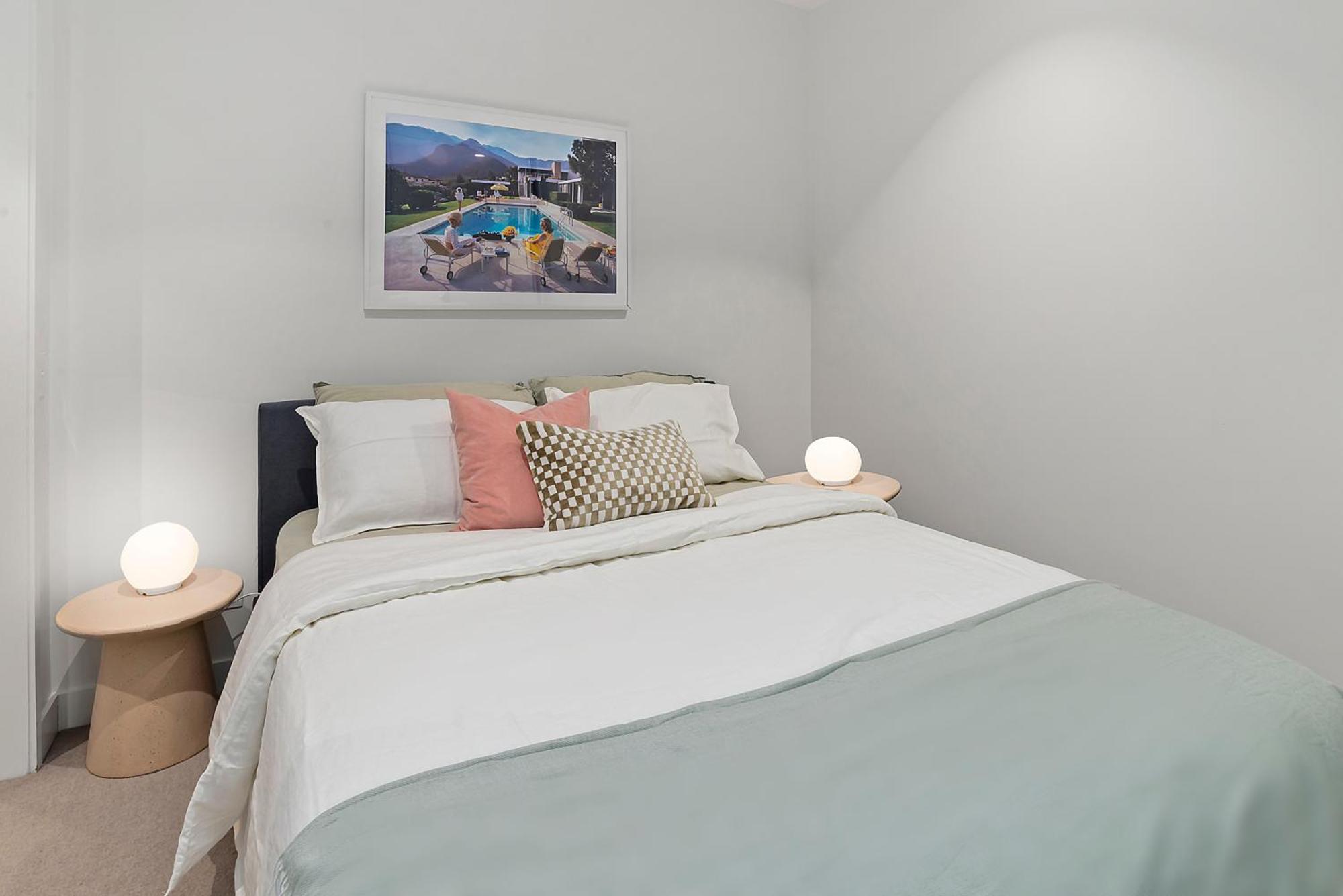 Apartment Modern 1 Bed Melb Apt W/ Balcony, Coffee And Views