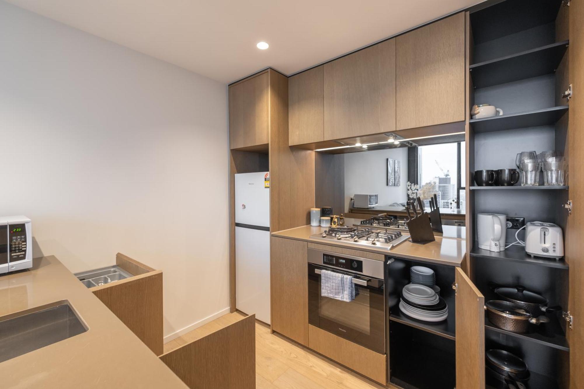 High Rise View 2br Southbank *