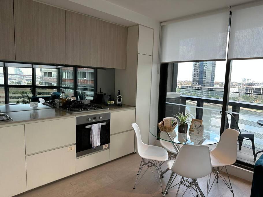 Wyndel One Bedroom Melcol83809n Apartment