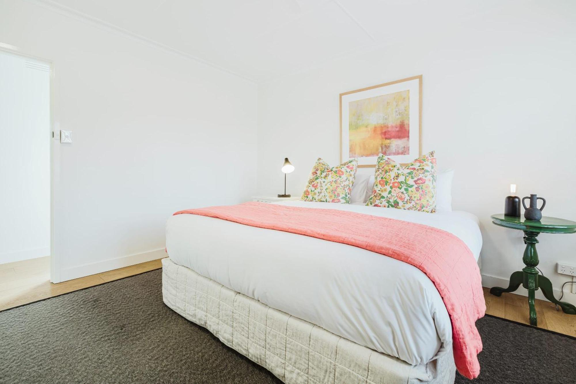Vaquay Sonnet In South Yarra Apartment