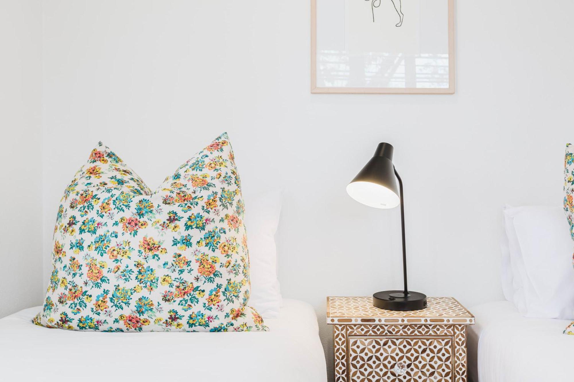 Vaquay Sonnet In South Yarra