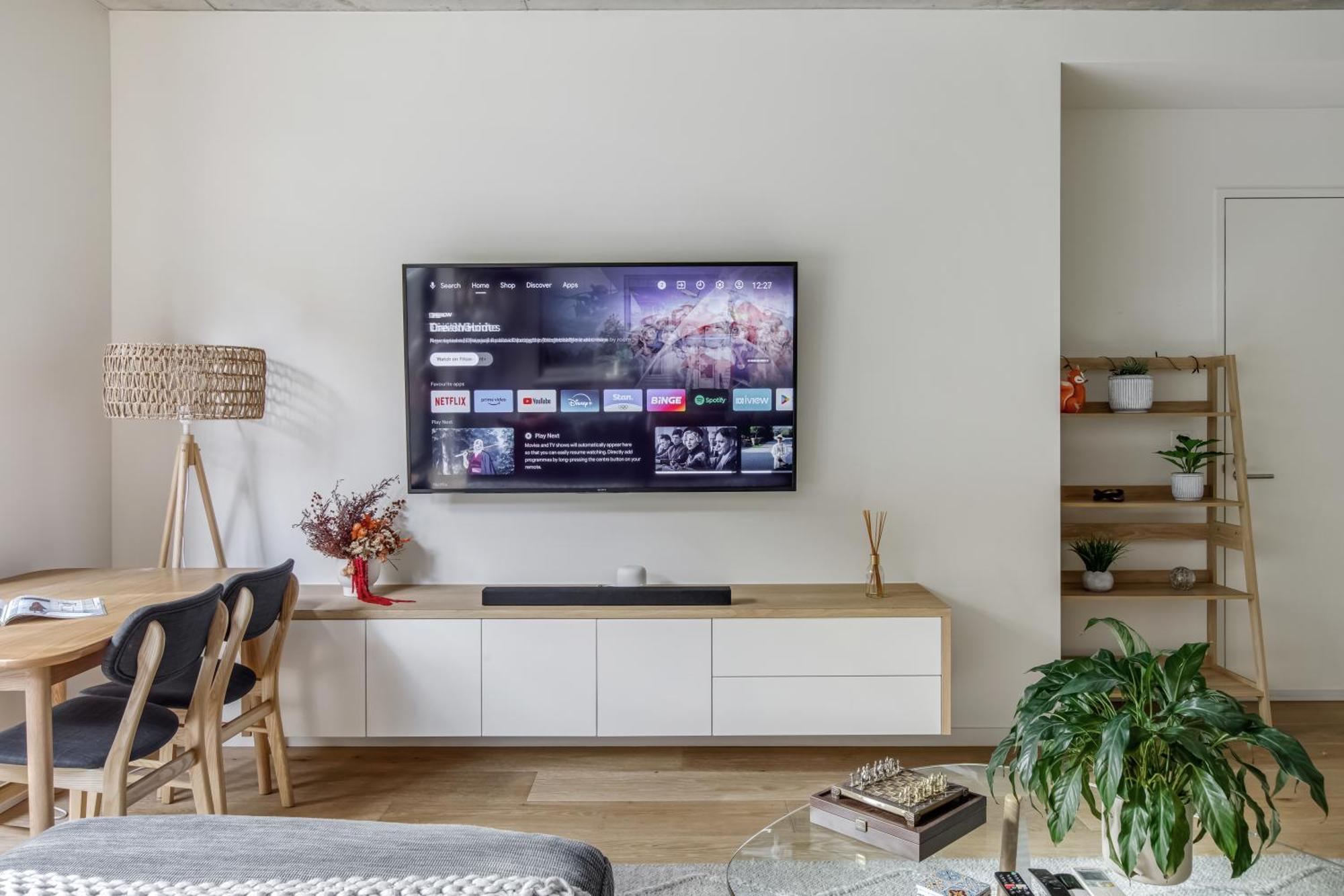 Large Prahran Retreat Apartment *