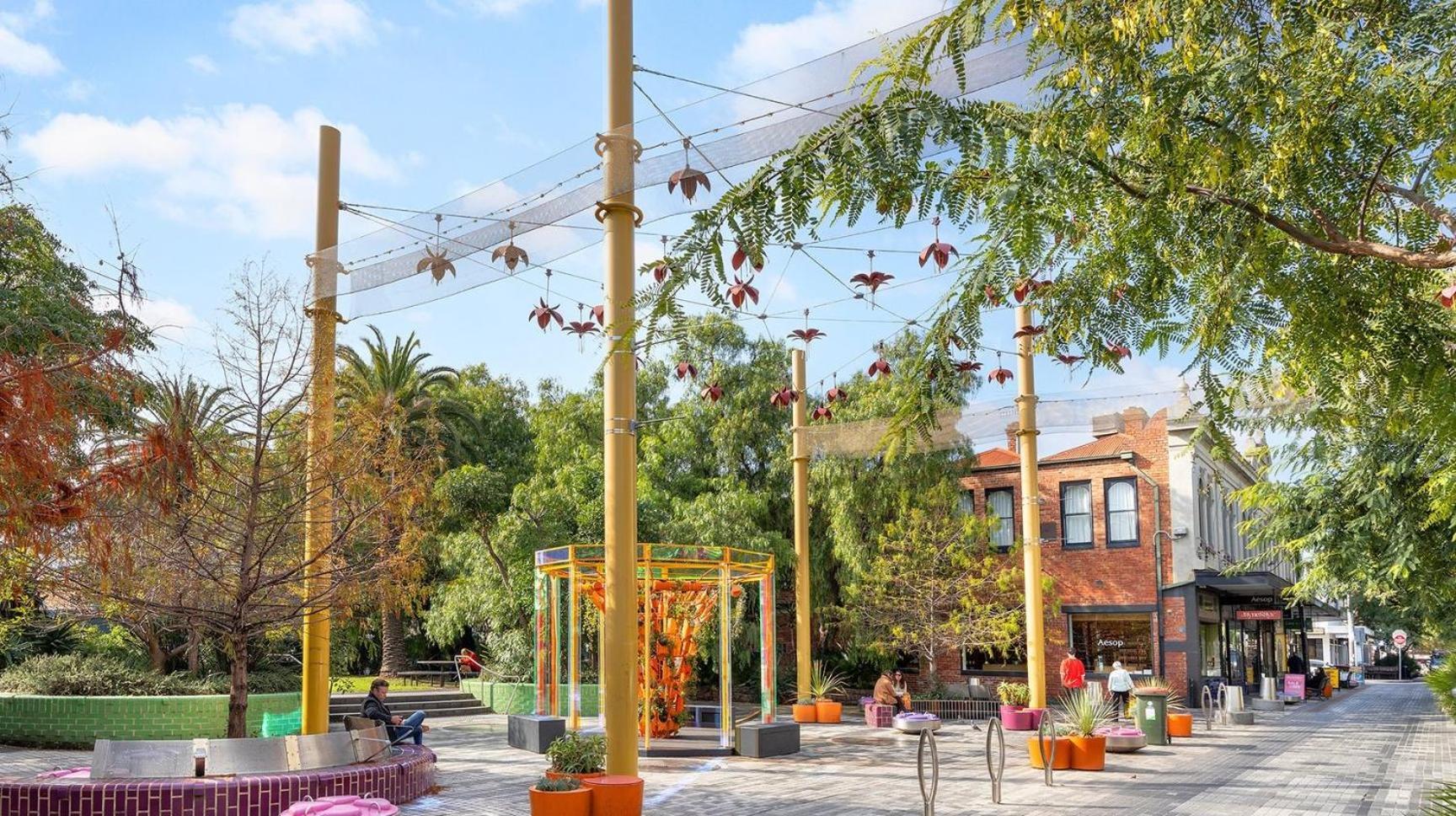 Large Prahran Retreat * Melbourne