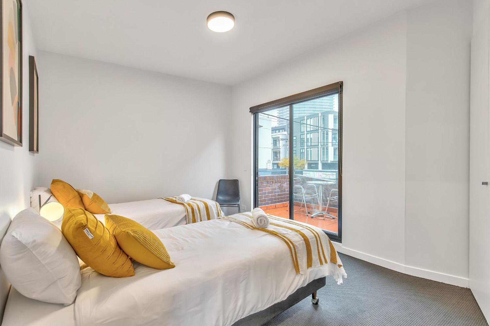 Alameda St Kilda By Ready Set Melbourne